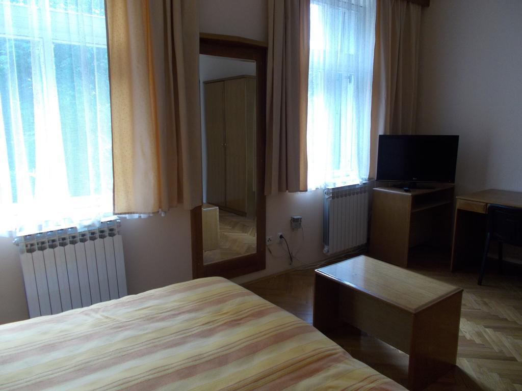 Studio Apartments "Chess Club Bosna" Сараєво Екстер'єр фото