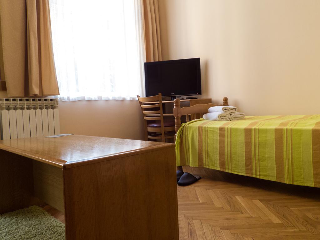 Studio Apartments "Chess Club Bosna" Сараєво Екстер'єр фото