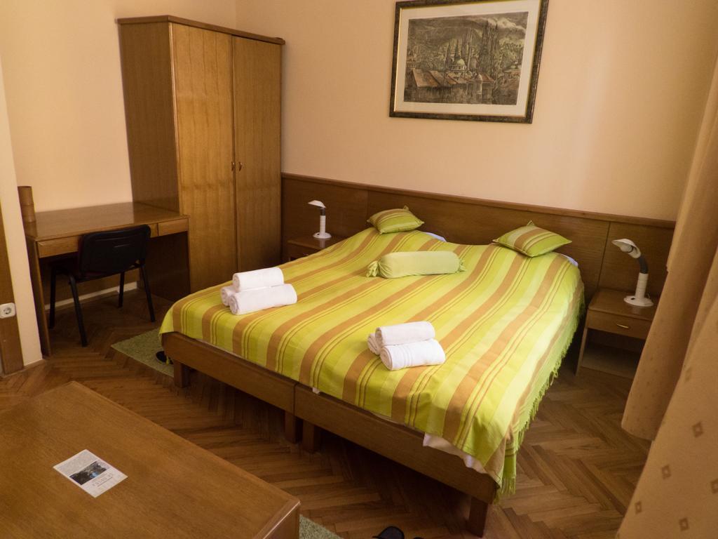 Studio Apartments "Chess Club Bosna" Сараєво Екстер'єр фото